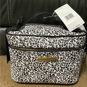 Betsey Johnson Leopard QLI Bow Train Case